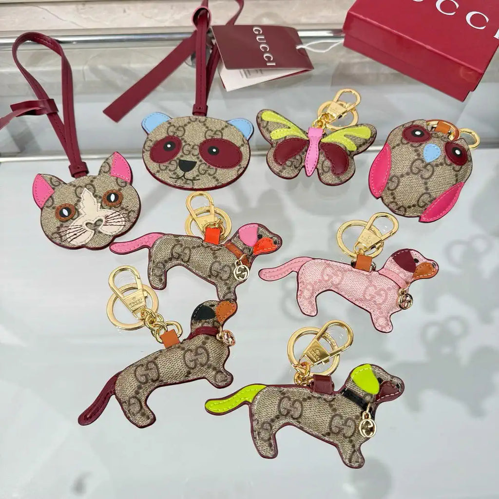 Gucci 821812 GG Marmont Keychain Dog-shaped bag charm