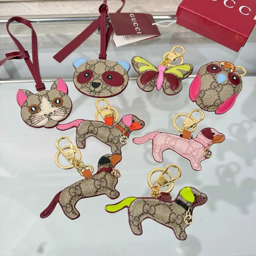Gucci 821812 GG Marmont Keychain Dog-shaped bag charm