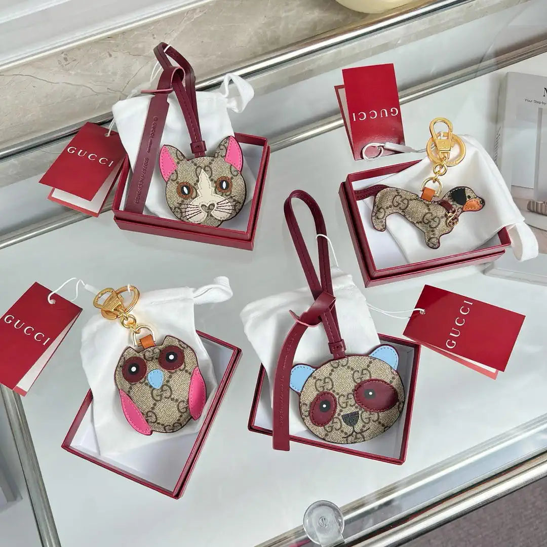 Gucci 821812 GG Marmont Keychain Dog-shaped bag charm