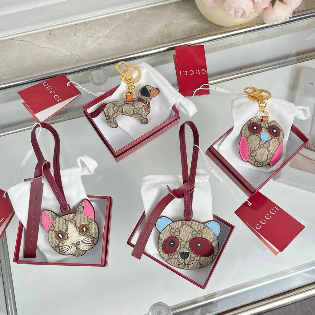 Gucci 821812 GG Marmont Keychain Dog-shaped bag charm