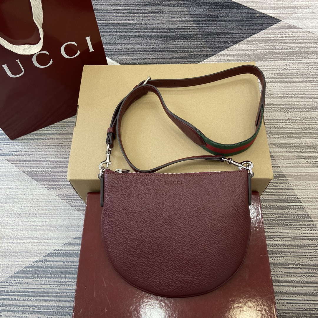 Gucci 824529 Gucci B Small Bag Ancora red - Default Title - View 1