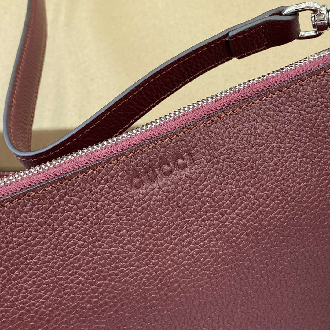 Gucci 824529 Gucci B Small Bag Ancora red