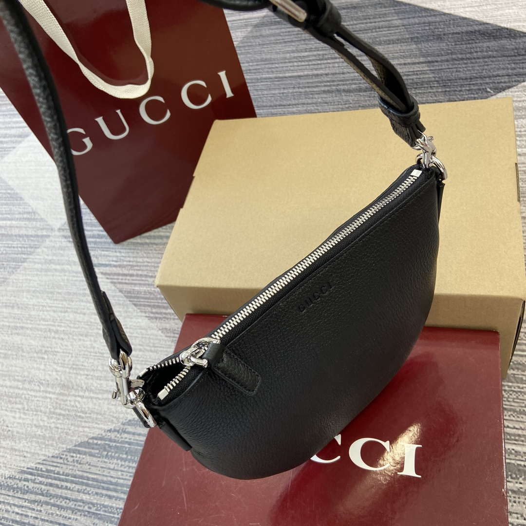 Gucci 824529 Gucci B Small Bag Black - Default Title - View 5
