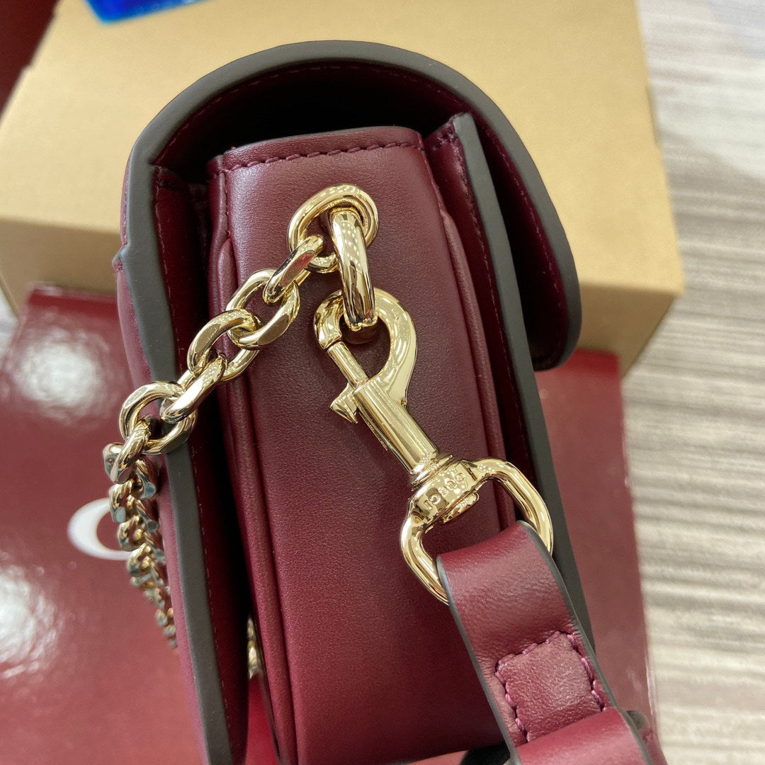Gucci 826761 Go Small Shoulder Bag Anchora Red