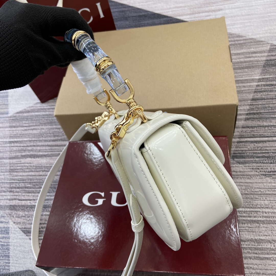 Gucci 827750 Gucci Bamboo Diva Medium Bag White - Default Title - View 3