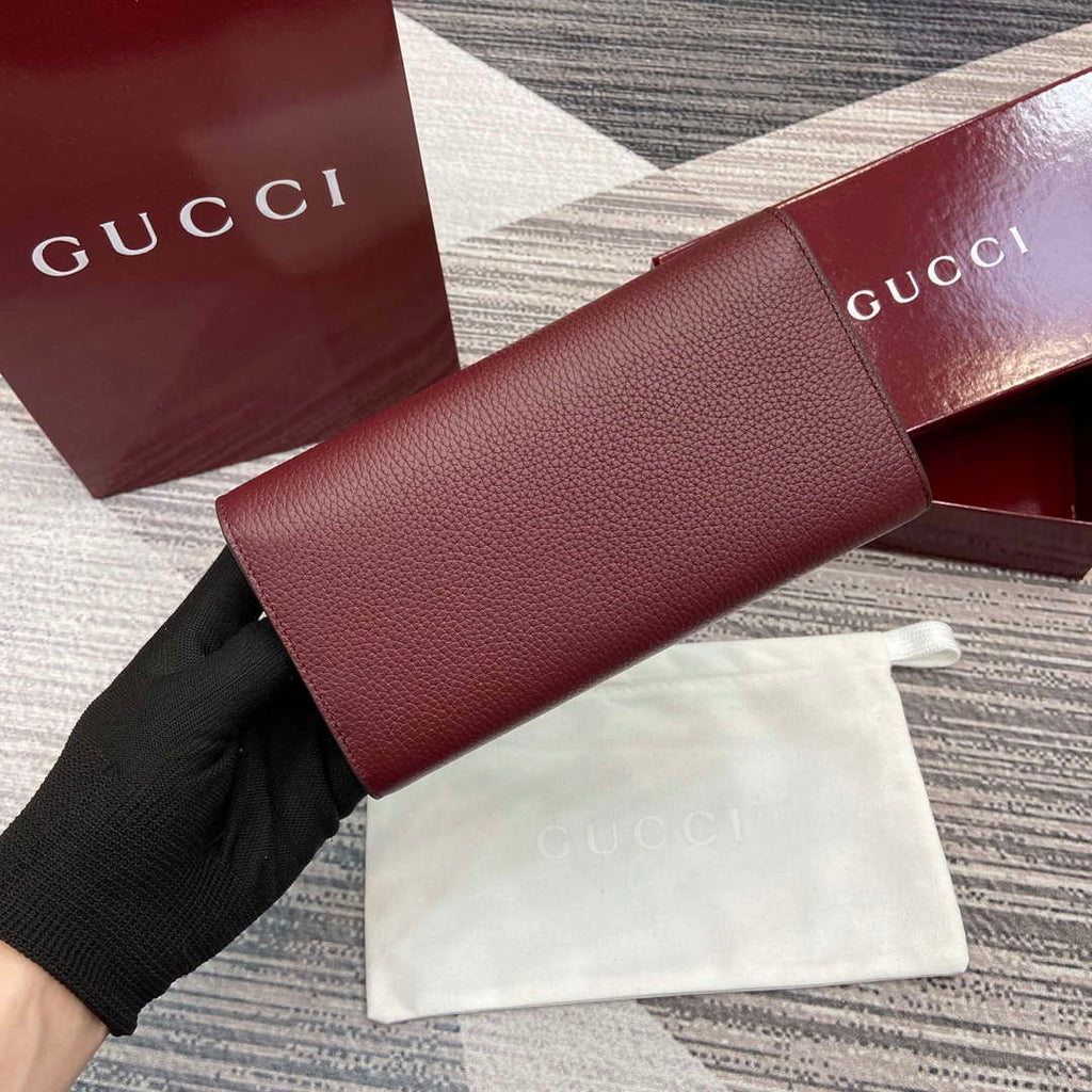 Gucci 828147 Gucci Softbit Continental Wallet Ancora red