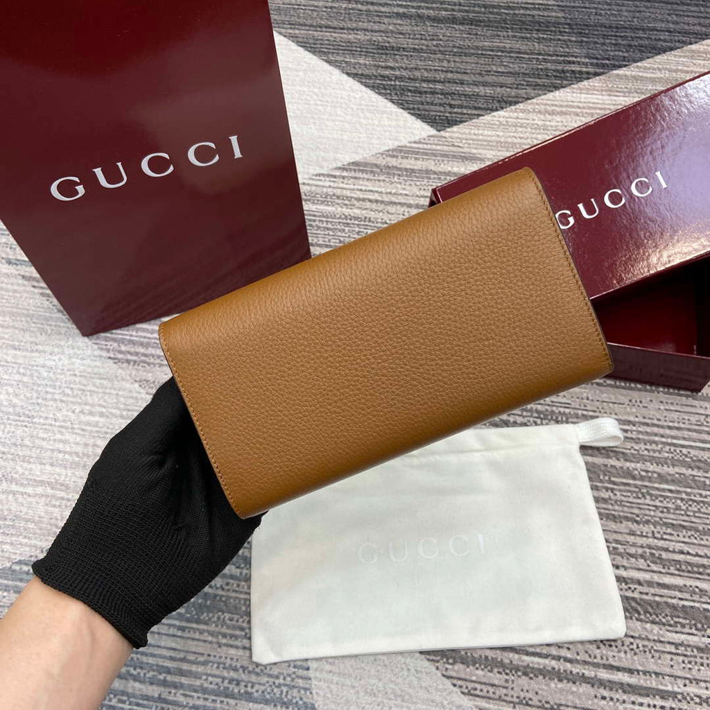 Gucci 828147 Gucci Softbit Continental Wallet Brown