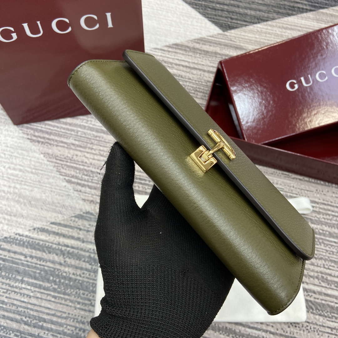 Gucci 828147 Gucci Softbit Continental Wallet Dark Green
