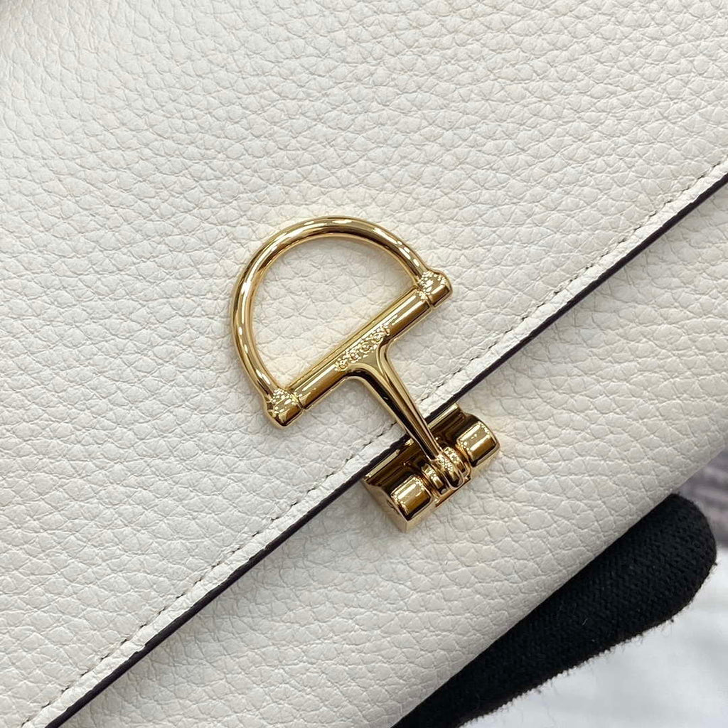 Gucci 828147 Gucci Softbit Continental Wallet White