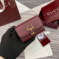Gucci 828148 Gucci Softbit Card Case Ancora red