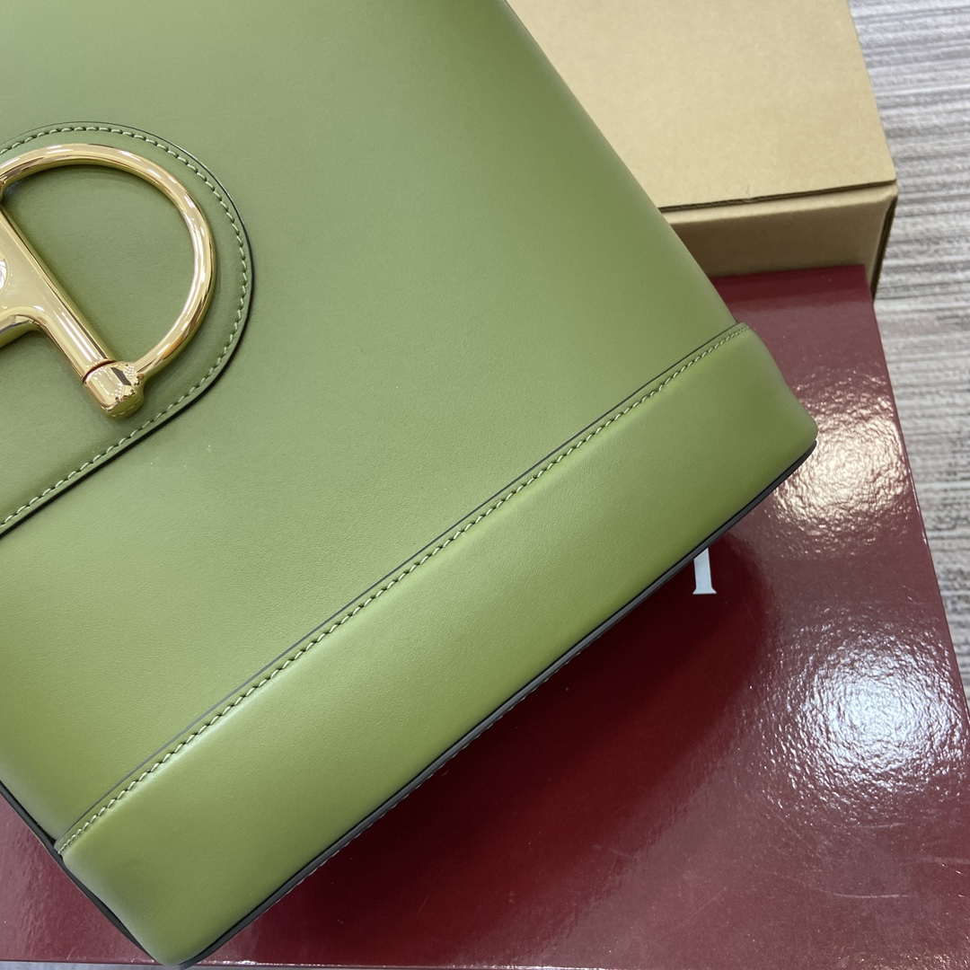 Gucci 833660 Gucci 73 Medium Bucket Bag Green smooth leather - Default Title - View 7