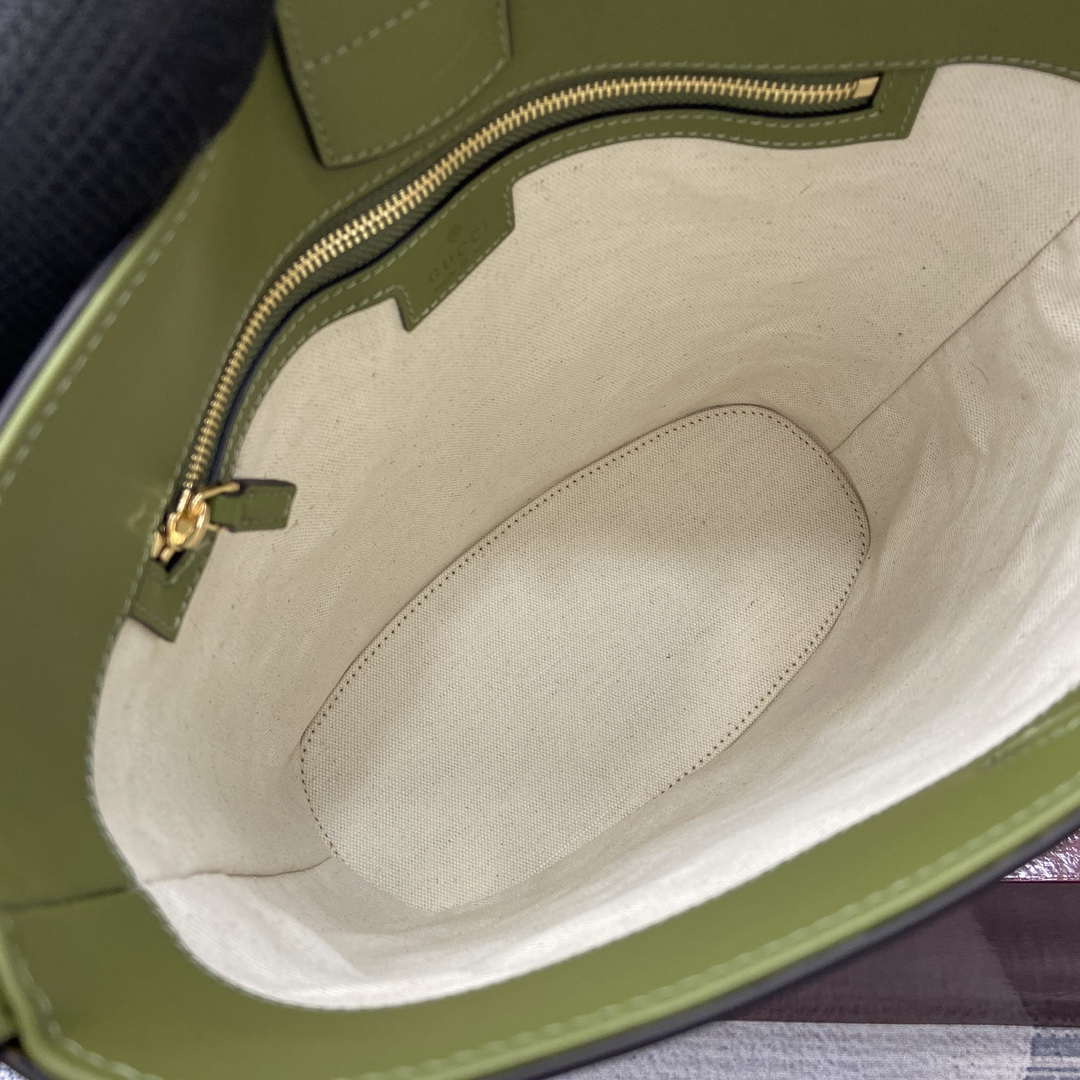 Gucci 833660 Gucci 73 Medium Bucket Bag Green smooth leather - Default Title - View 9