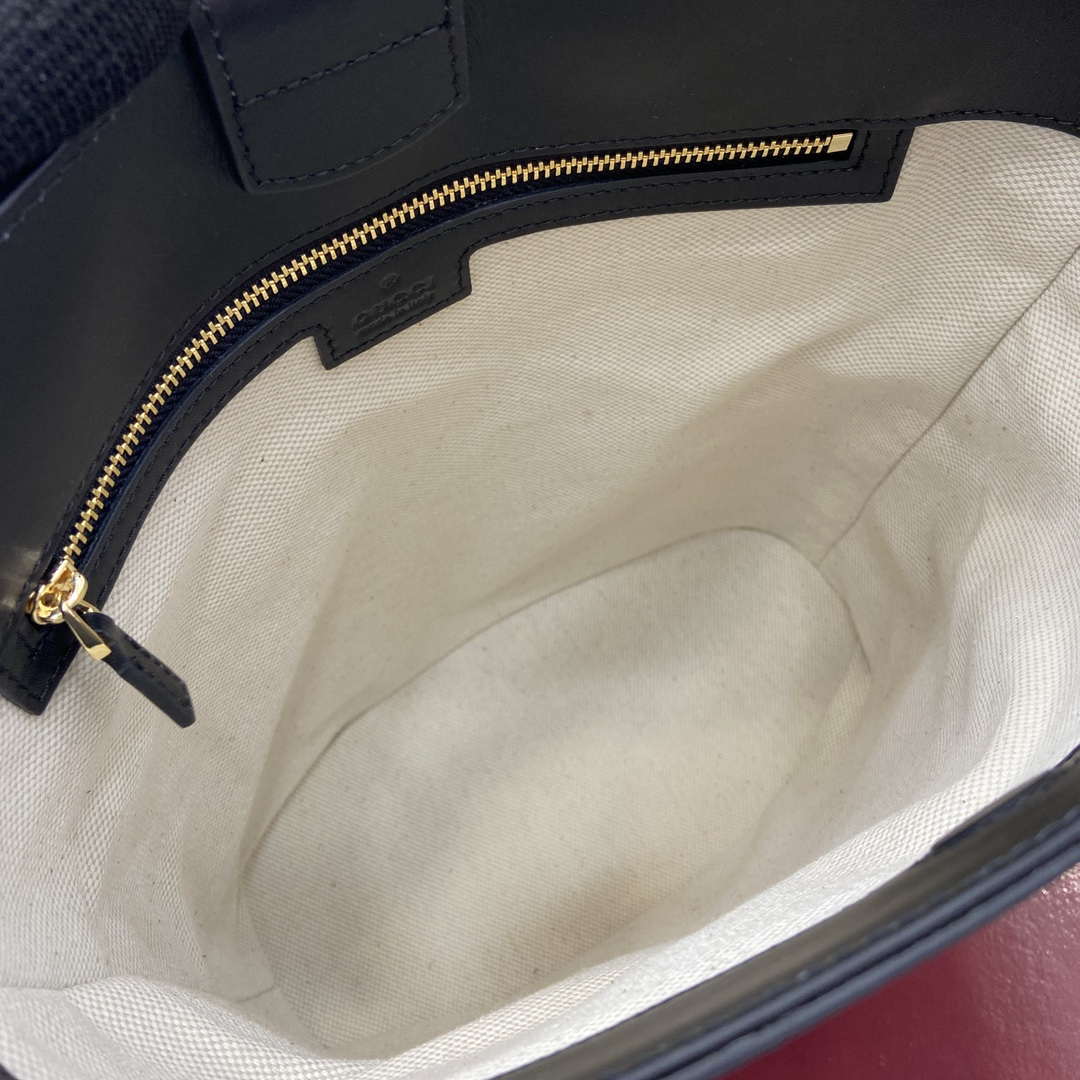 Gucci 833660 Gucci 73 Medium Bucket Bag Natural canvas - Default Title - View 10