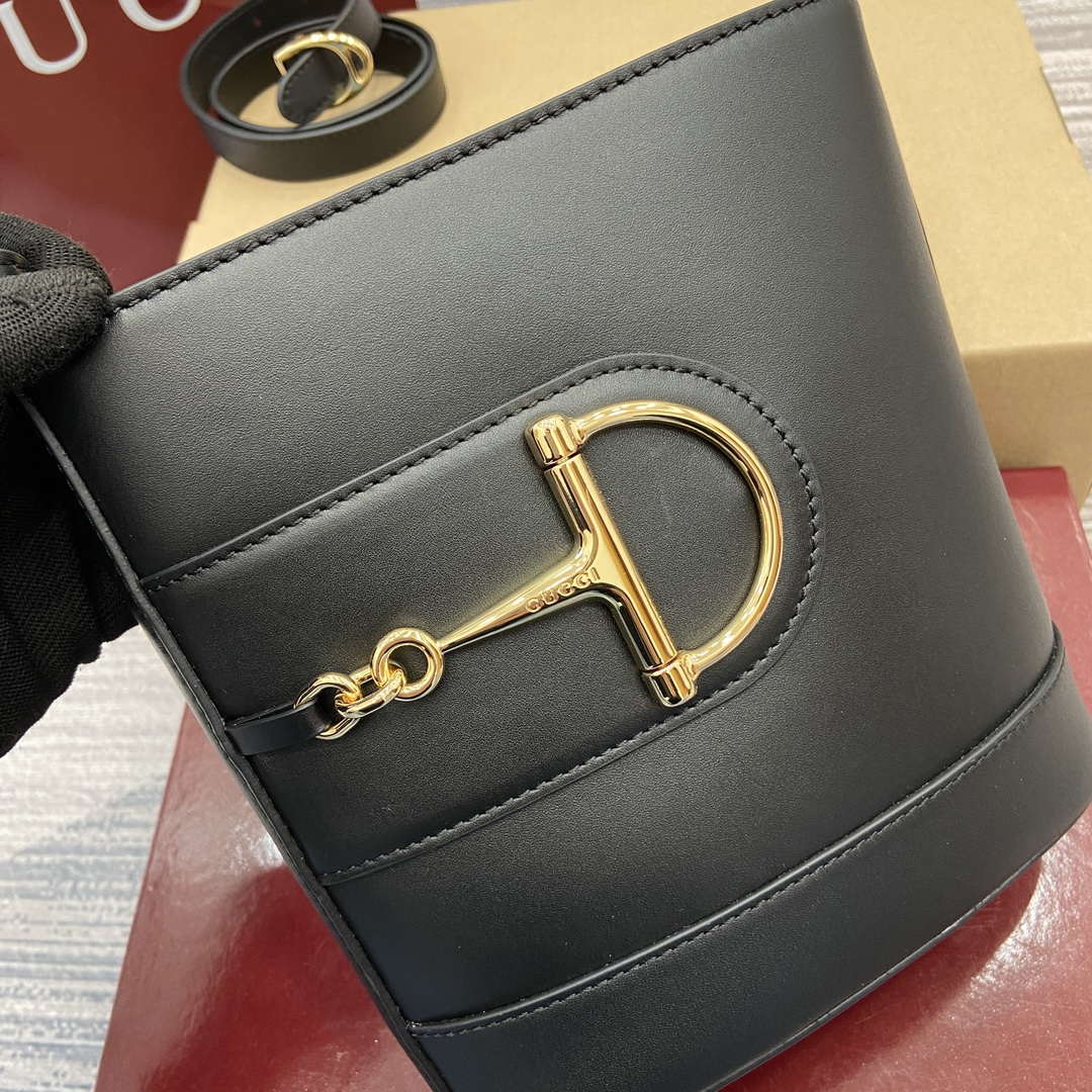 Gucci 833665 Gucci 73 Small Bucket Bag Black Leather - Default Title - View 6