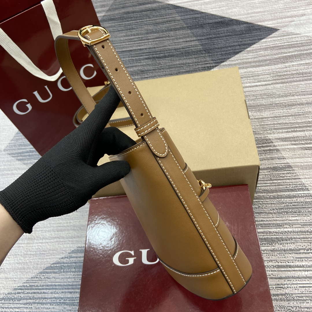 Gucci 833665 Gucci 73 Small Bucket Bag Brown Leather - Default Title - View 3