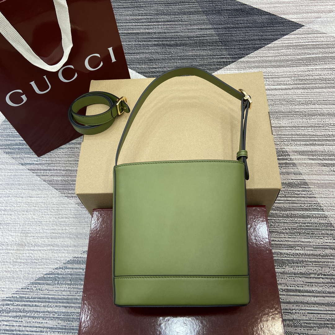 Gucci 833665 Gucci 73 Small Bucket Bag Green Leather