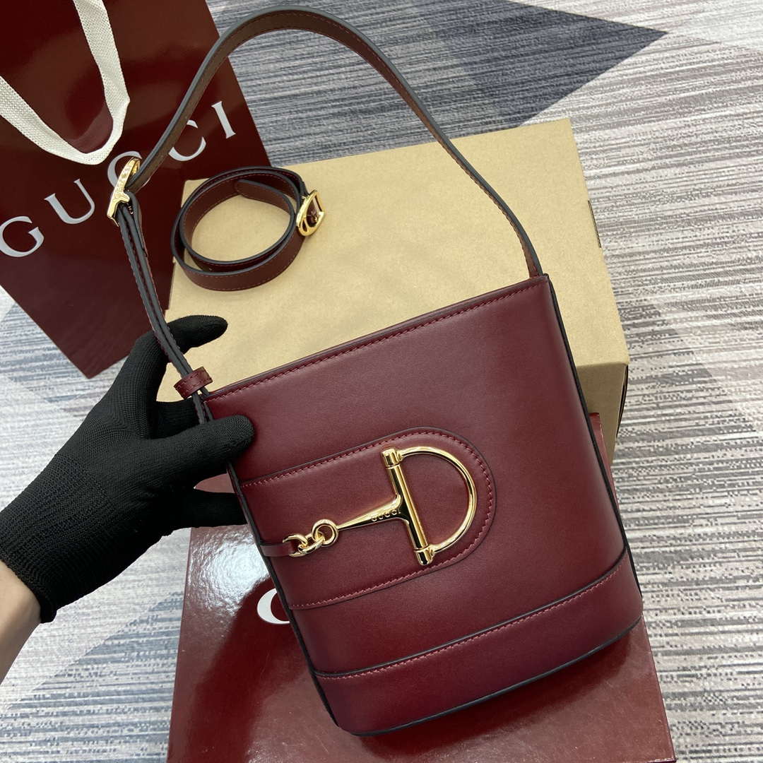 Gucci 833665 Gucci 73 Small Bucket Bag Red Leather - Default Title - View 5