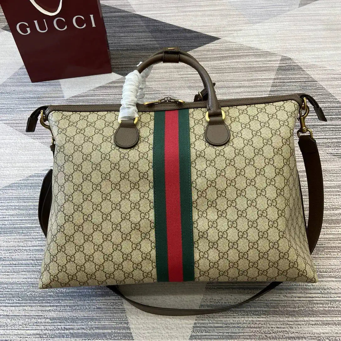 Gucci 834469 Gucci Savoy medium duffle bag beige and dark brown fabric