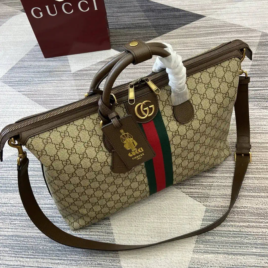 Gucci 834469 Gucci Savoy medium duffle bag beige and dark brown fabric
