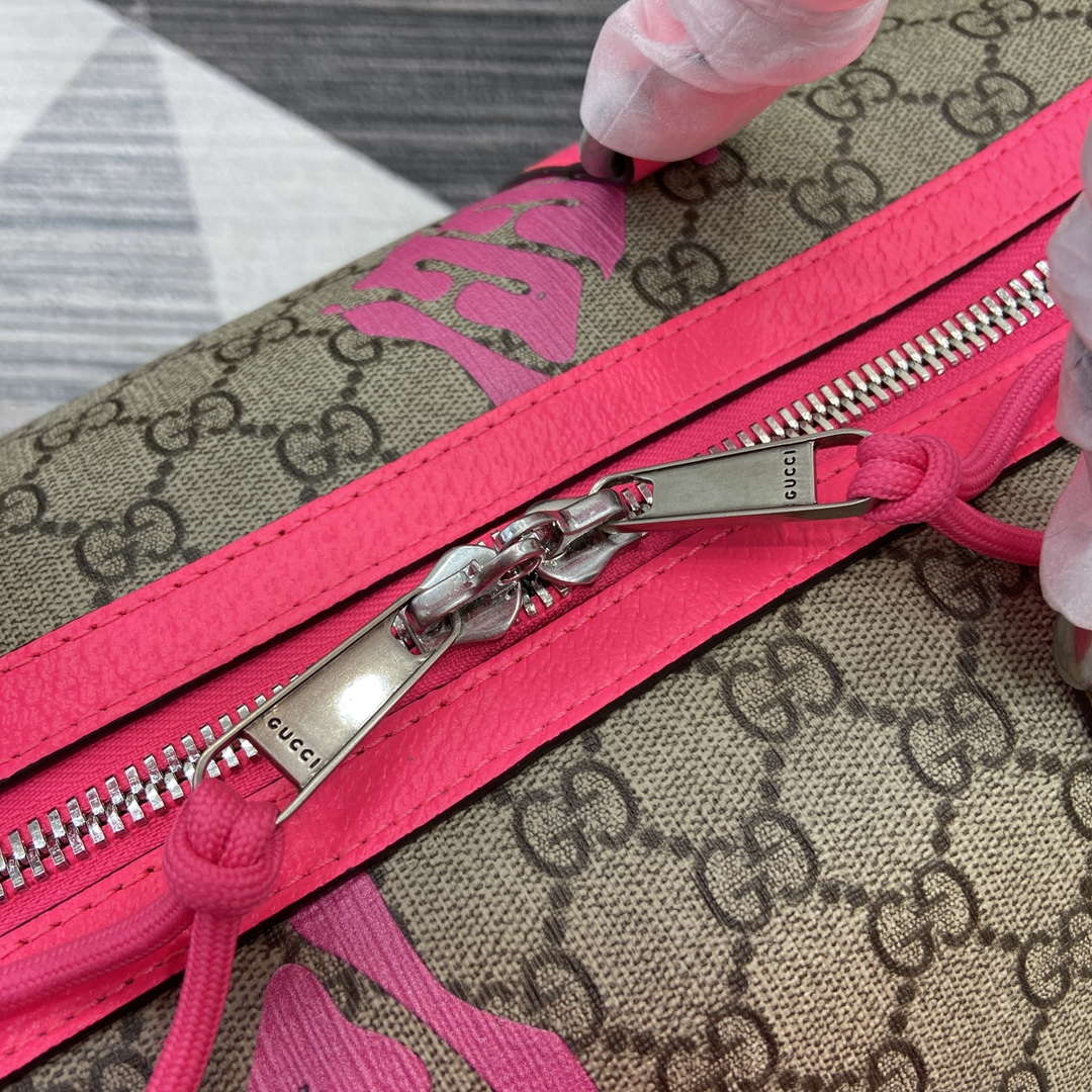 Gucci 834962 Medium Duffle Bag With Print Bright pink - Default Title - View 6