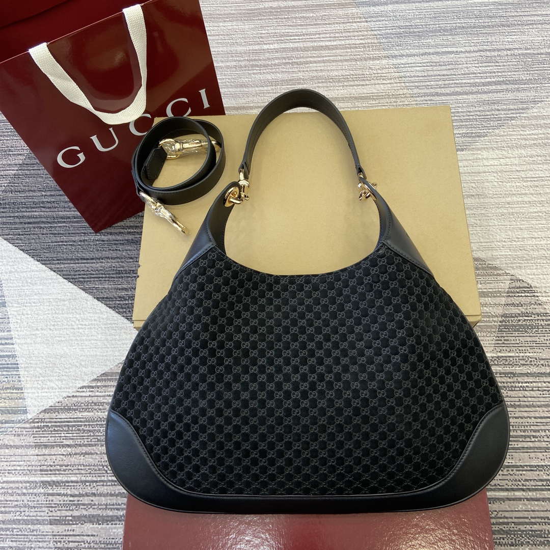 Gucci 834981 Gucci B medium Shoulder Bag Black Velvet Embossed - Default Title - View 2