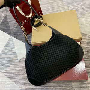 Gucci 834981 Gucci B medium Shoulder Bag Black Velvet Embossed - Default Title - View 5