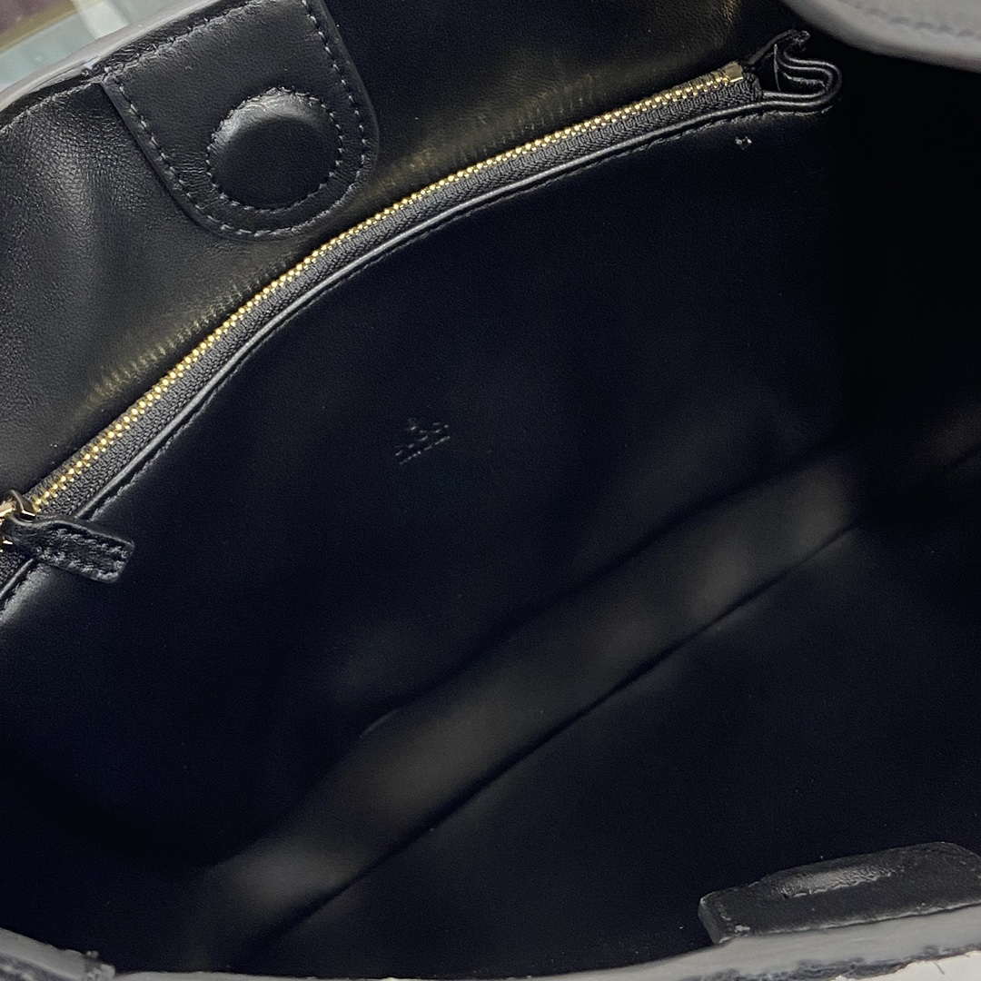 Gucci 834981 Gucci B medium Shoulder Bag Black Velvet Embossed