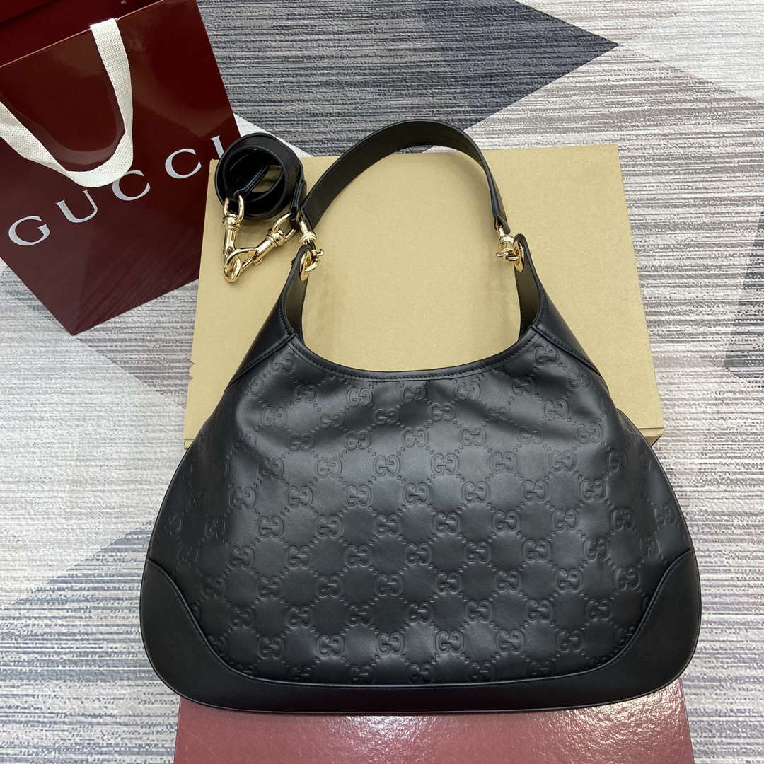 Gucci 834981 Gucci B medium Shoulder Bag Black