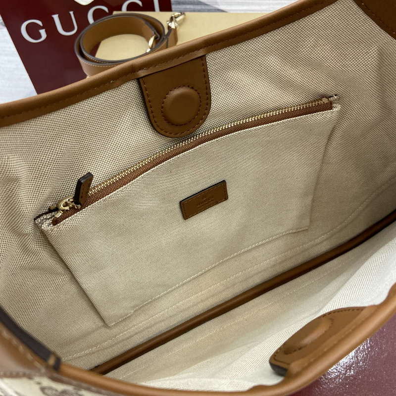 Gucci 834981 Gucci B Medium Shoulder Bag Brown Leather Trim