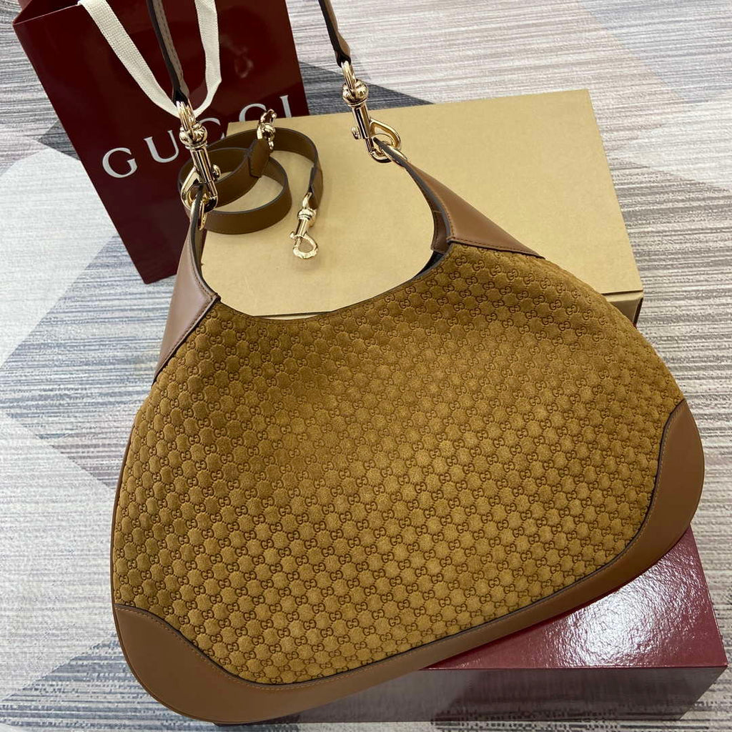 Gucci 834981 Gucci B medium Shoulder Bag Brown velvet embossed