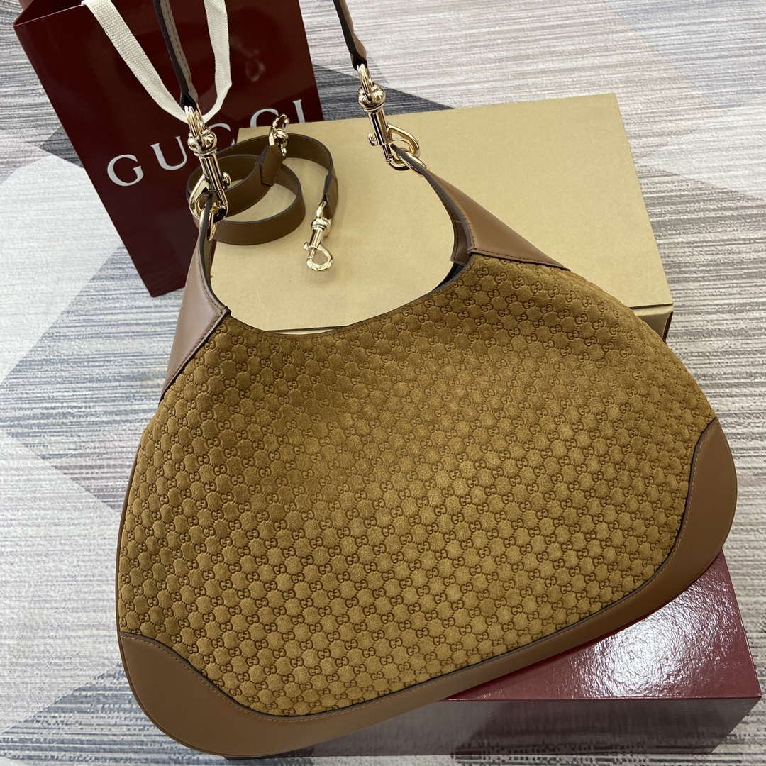 Gucci 834981 Gucci B medium Shoulder Bag Brown velvet embossed