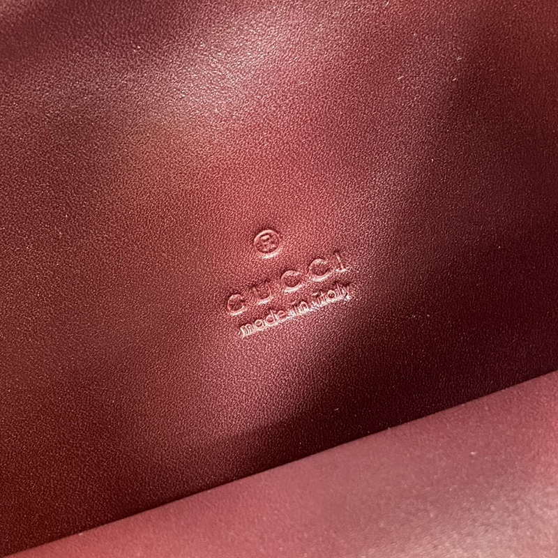 Gucci 834981 Gucci B medium Shoulder Bag Red Leather - Default Title - View 9