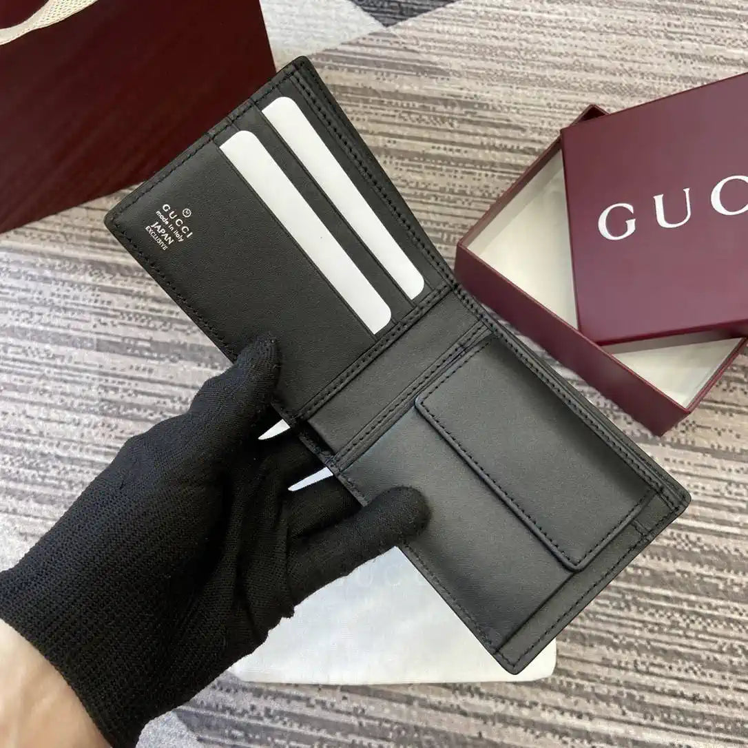 Gucci 835002 Gucci Imprint coin wallet Black