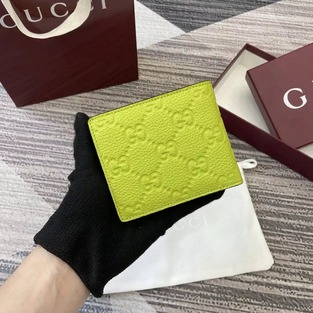 Gucci 835002 Gucci Imprint coin wallet Green