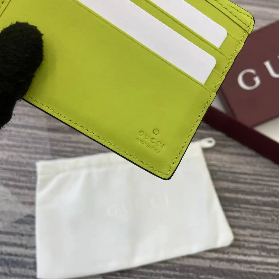 Gucci 835002 Gucci Imprint coin wallet Green