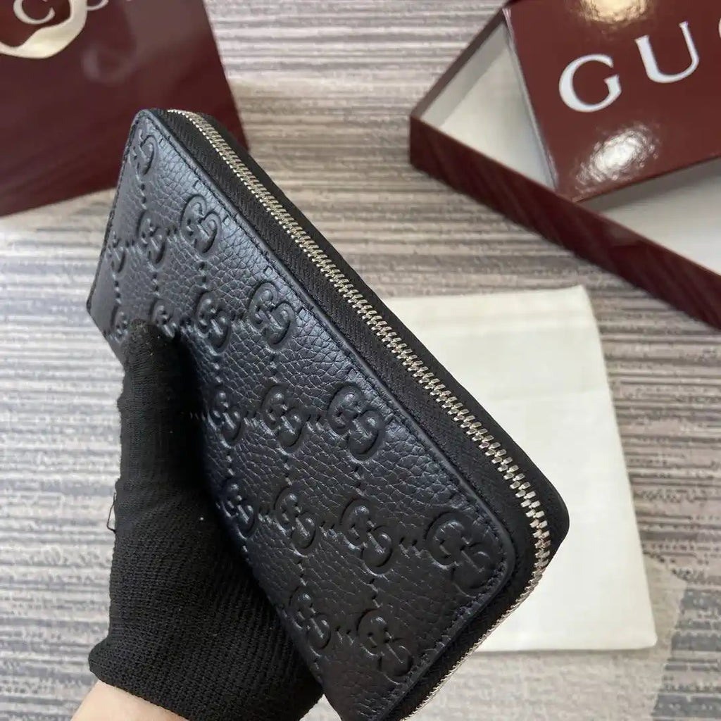 Gucci 835003 Gucci Imprint zip around wallet Black