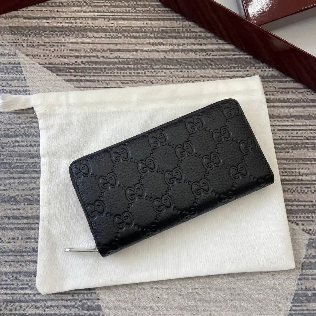Gucci 835003 Gucci Imprint zip around wallet Black