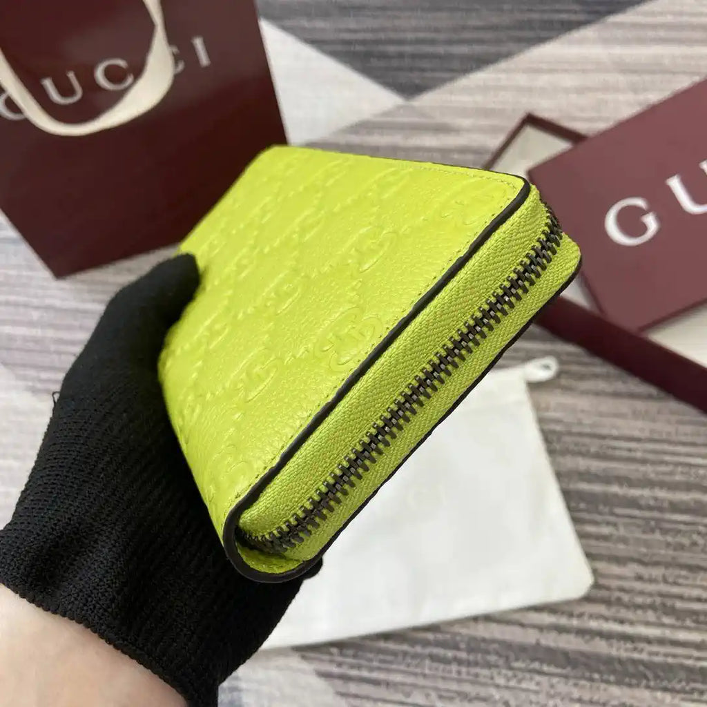 Gucci 835003 Gucci Imprint zip around wallet Green