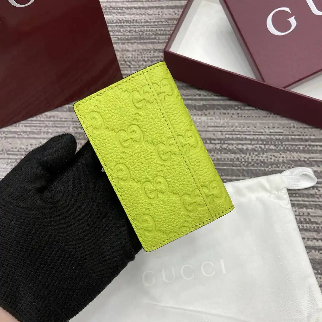 Gucci 835011 Gucci Imprint long card case Green