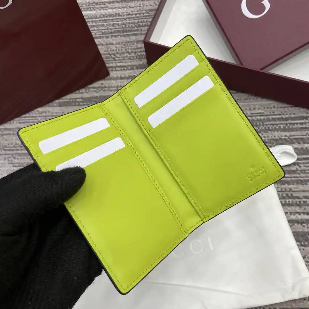 Gucci 835011 Gucci Imprint long card case Green