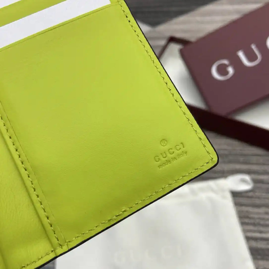 Gucci 835011 Gucci Imprint long card case Green