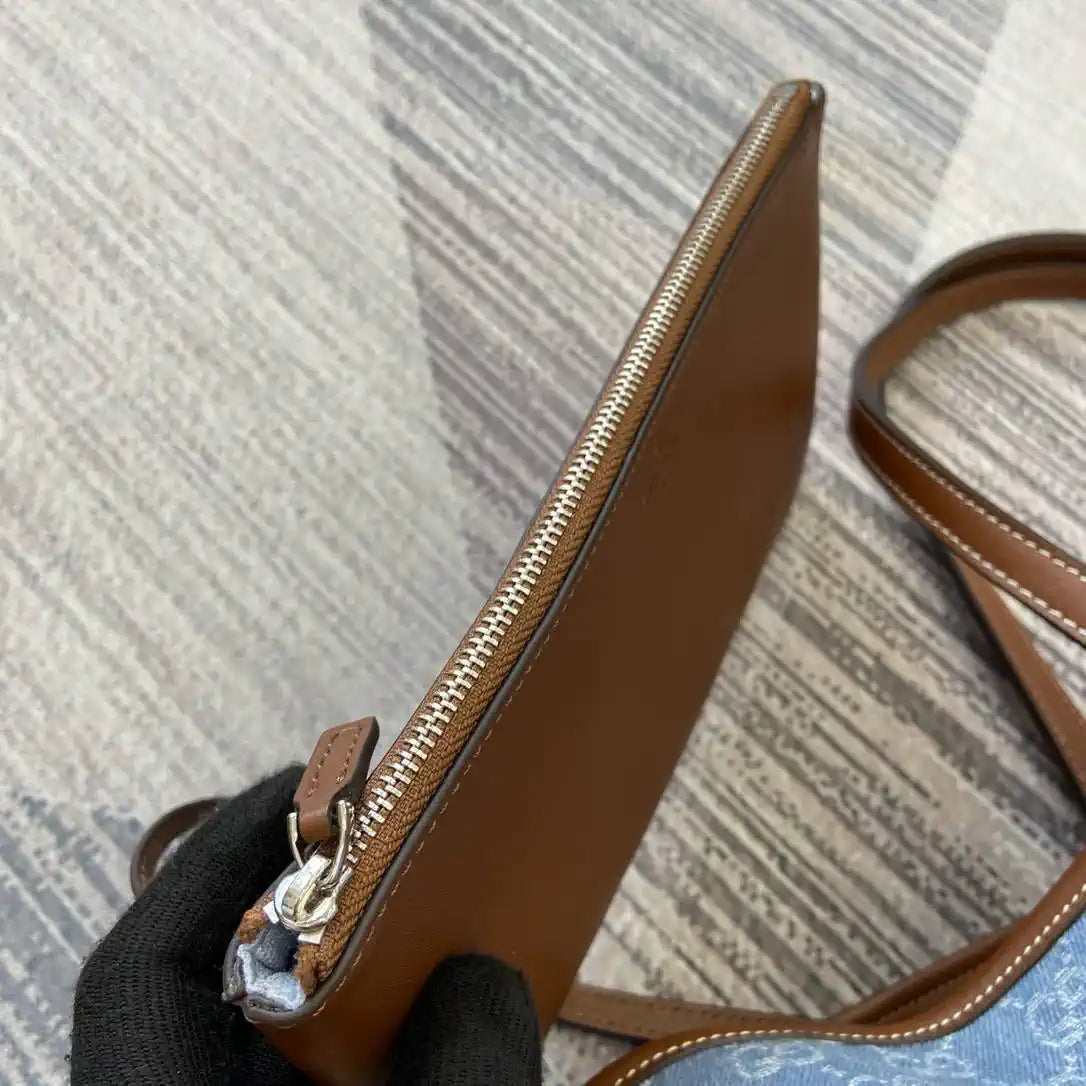 Gucci 837190 Gucci Totissima large tote bag Blue