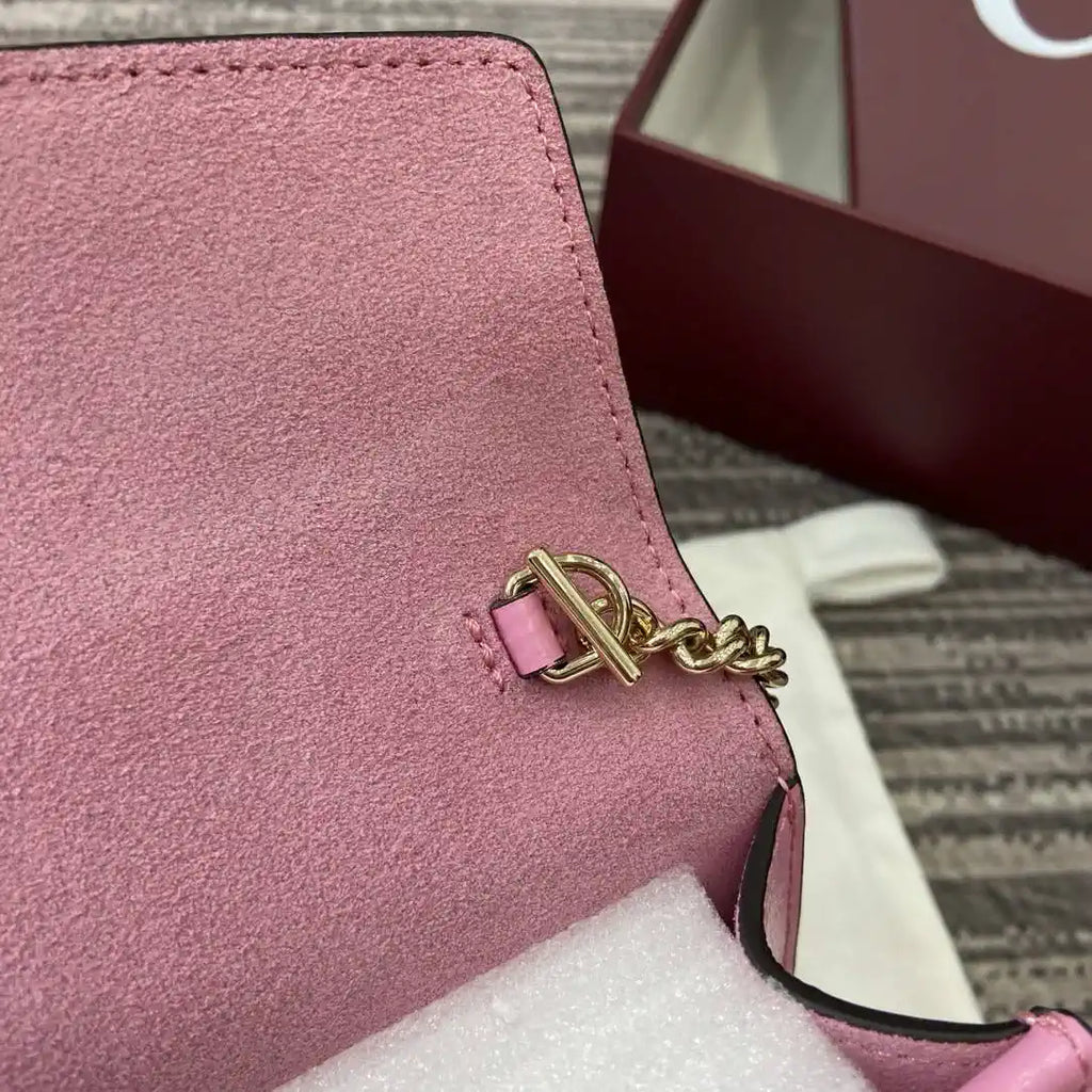 Gucci 837370 Dionysus mini shoulder bag pink leather