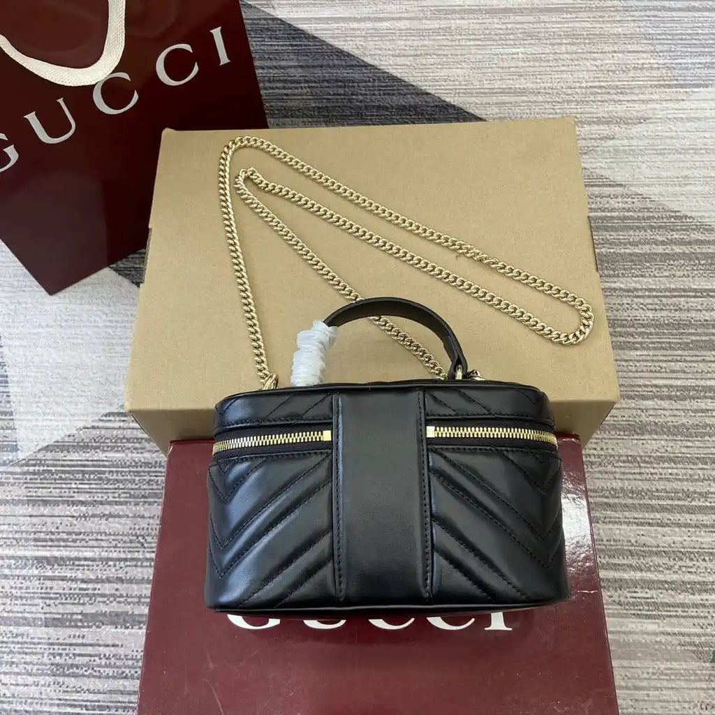 Gucci 837454 GG Marmont mini vanity bag Black