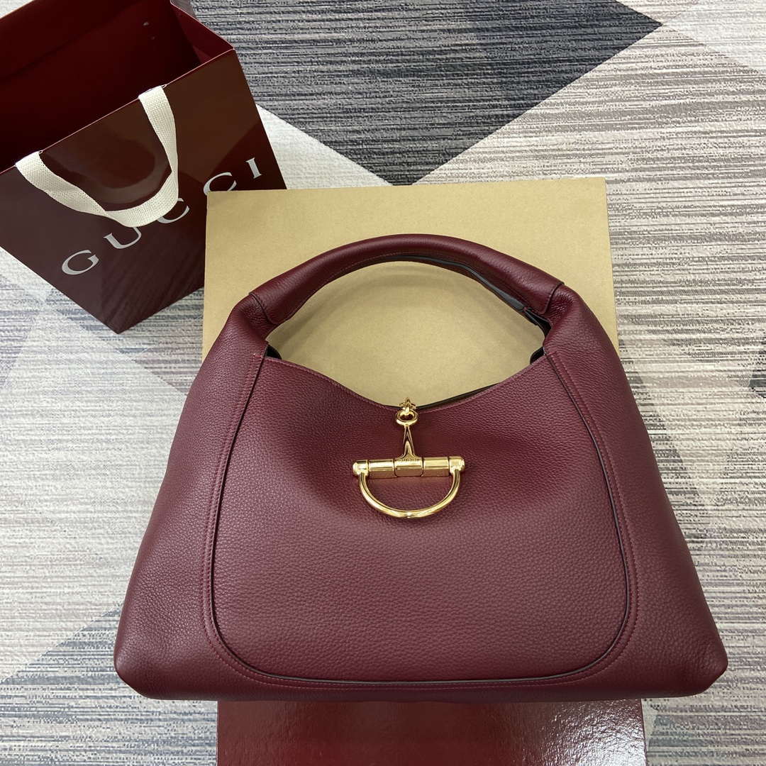 Gucci 837466 Gucci Softbit Maxi Shoulder Bag Ancora Red - Default Title - View 1