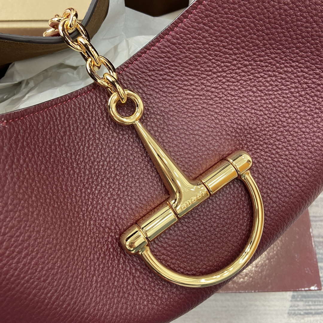 Gucci 837466 Gucci Softbit Maxi Shoulder Bag Ancora Red
