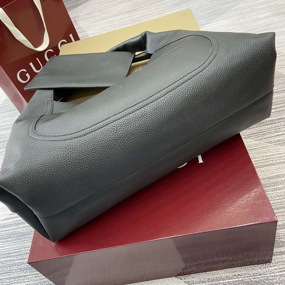 Gucci 837466 Gucci Softbit Maxi Shoulder Bag Black