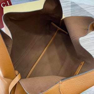Gucci 837466 Gucci Softbit Maxi Shoulder Bag Brown - Default Title - View 10