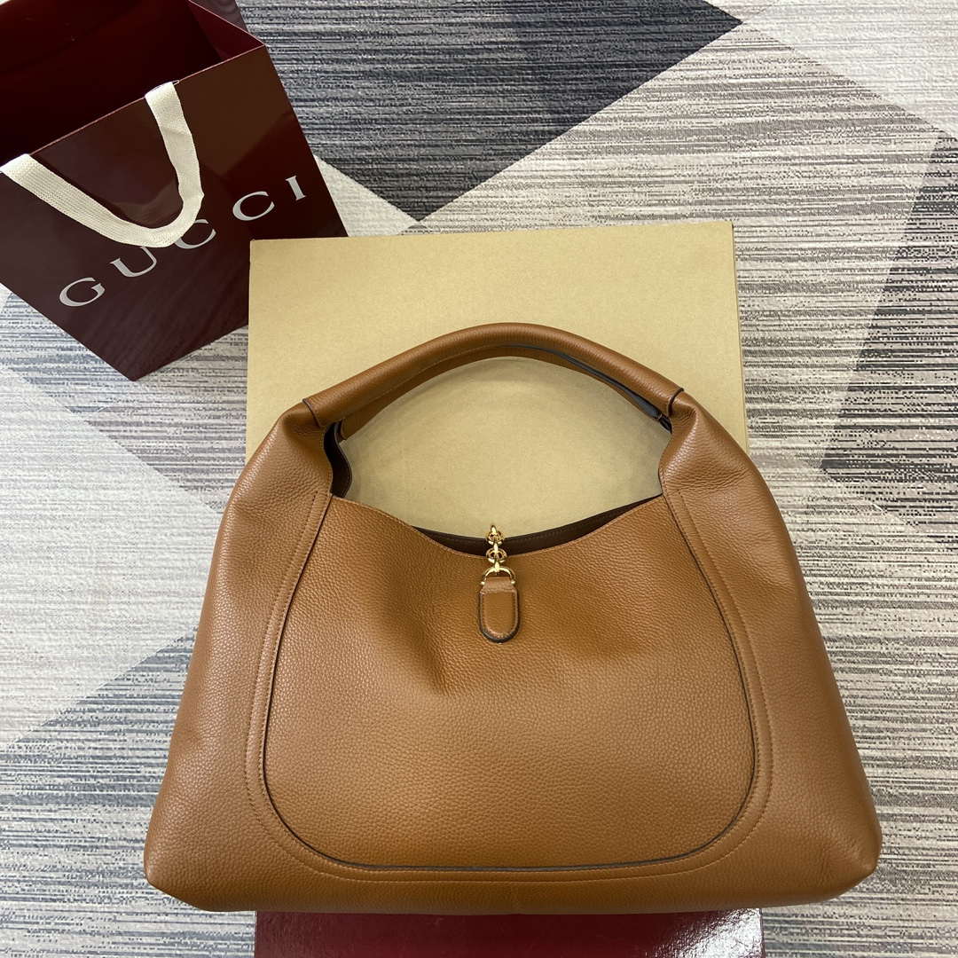 Gucci 837466 Gucci Softbit Maxi Shoulder Bag Brown - Default Title - View 2