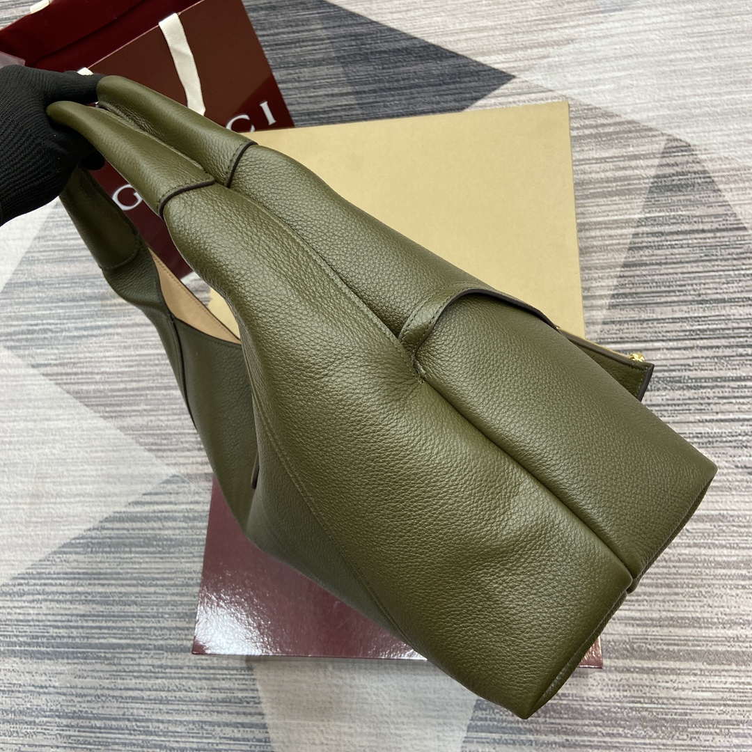 Gucci 837466 Gucci Softbit Maxi Shoulder Bag Dark green